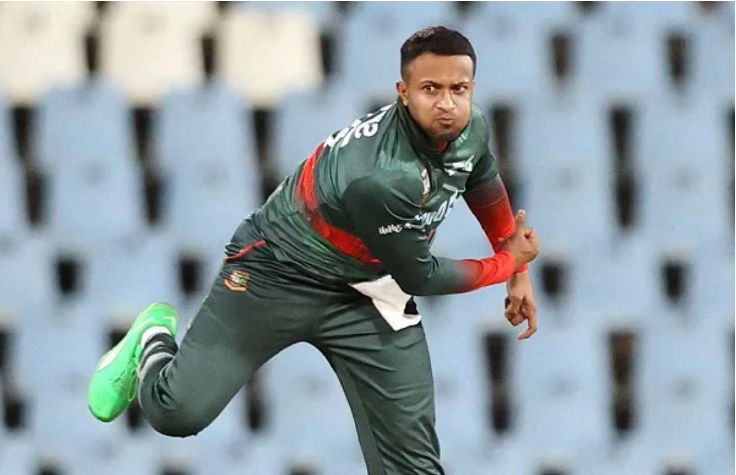 বিশ্রাম না নিয়ে মাঠে নামলেন সাকিব