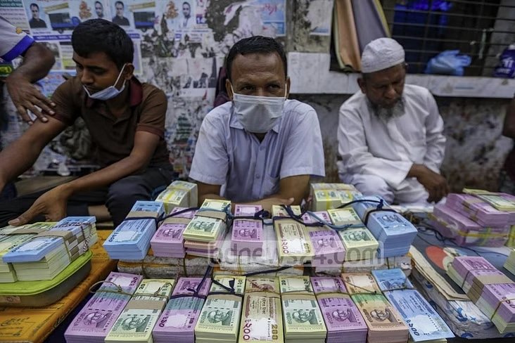 নতুন নোটের বাজার জমে উঠেছে