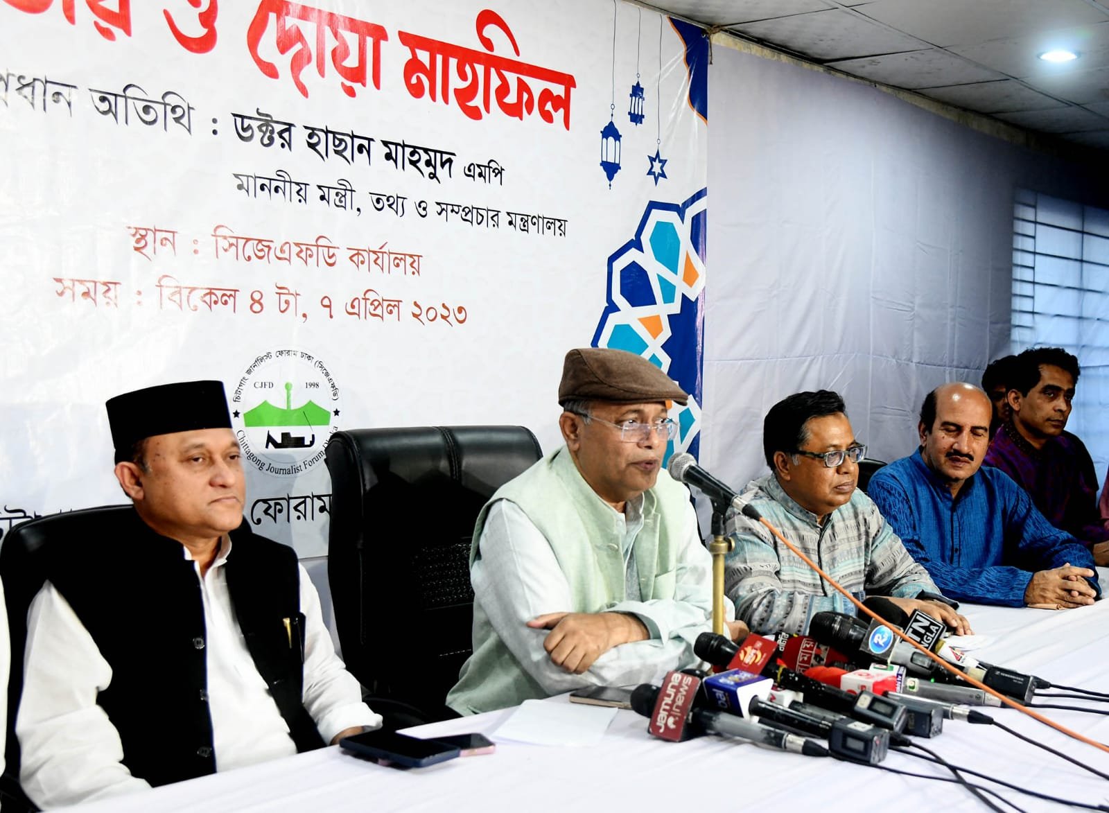 বিএনপি মহাসচিবের বক্তব্য দায়িত্বহীন, বিএনপিই আগুন নিয়ে খেলে : তথ্যমন্ত্রী