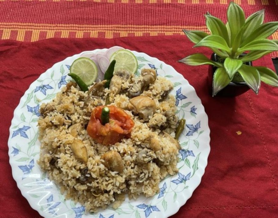 মুরগির মাংসের তেহারি