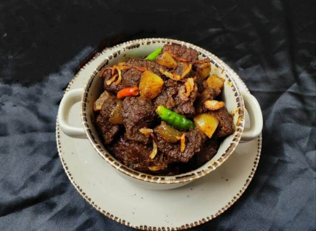 রেডি মসলায় গরুর মাংসের কালা ভুনা
