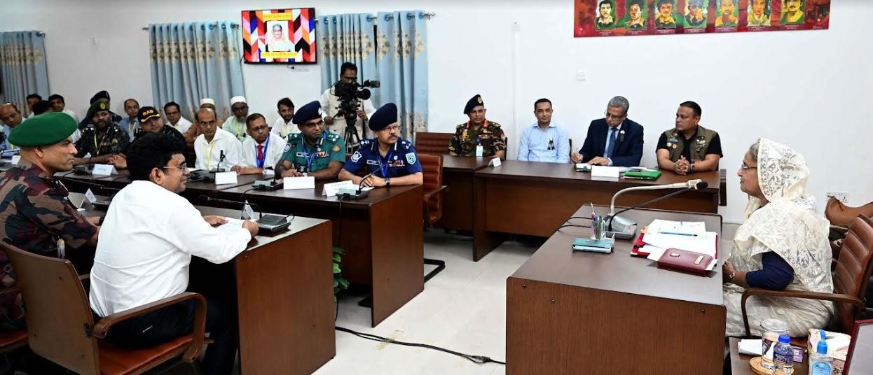 মঙ্গা যাতে আর ফিরে না আসে সেজন্য সরকারি কর্মকর্তাদের প্রচেষ্টা চালিয়ে যেতে বলেছেন প্রধানমন্ত্রী