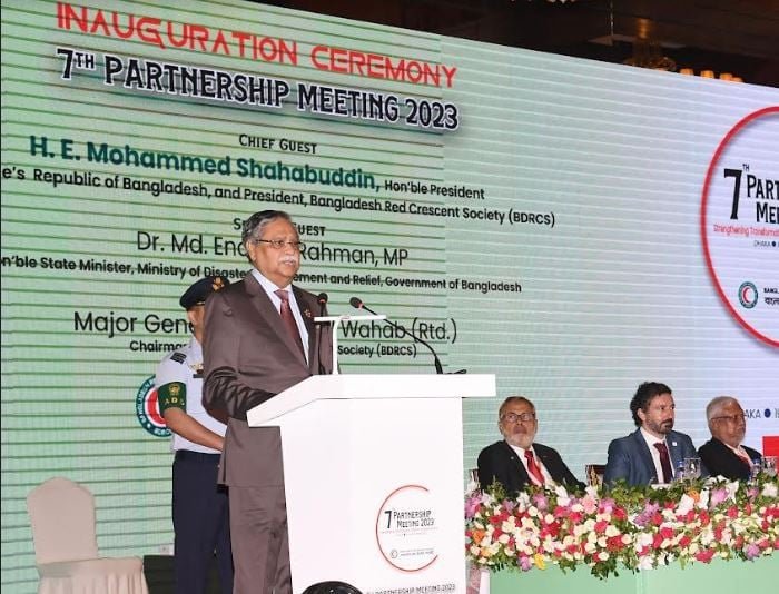 রোহিঙ্গা সমস্যা সমাধানে বিশ্ব সম্প্রদায়ের প্রতি আহ্বান রাষ্ট্রপতির