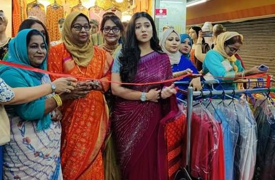 স্বপ্ন নিয়ে সম্পূর্ণার চেইন শপের যাত্রা