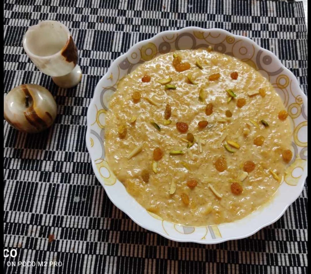 খেজুরের  গুড়ের  পায়েস