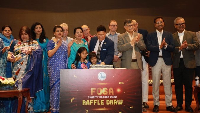ইন্টারন্যাশনাল চ্যারিটি বাজারের উদ্বোধন করলেন পররাষ্ট্রমন্ত্রী