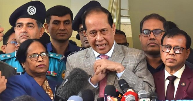 রাজশাহীর ছয়টি সংসদীয় আসনের প্রার্থীদের সঙ্গে সিইসির মতবিনিময়