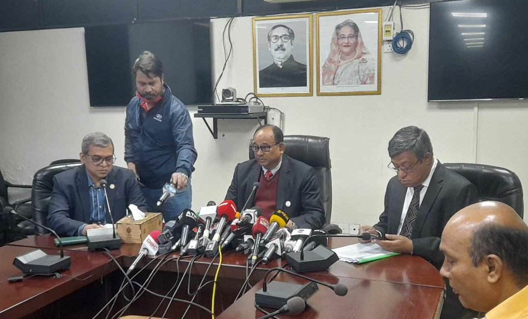 সন্ত্রাসী কর্মকাণ্ডের মধ্য দিয়ে রেলযাত্রা অস্থিতিশীল করা হচ্ছে: রেলমন্ত্রী