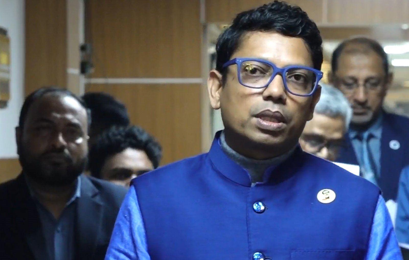 তথ্যপ্রযুক্তি খাতে চীনের কাছে এক বিলিয়ন ডলার চায় বাংলাদেশ