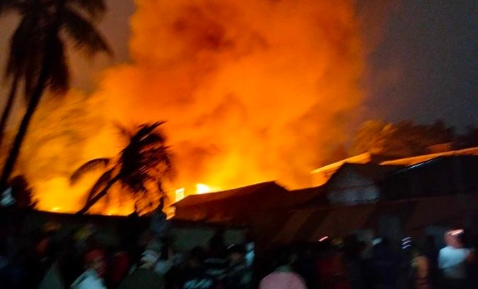 তেজগাঁও মোল্লাবাড়ি বস্তির অগ্নিকাণ্ডে দুই জনের মৃত্যু