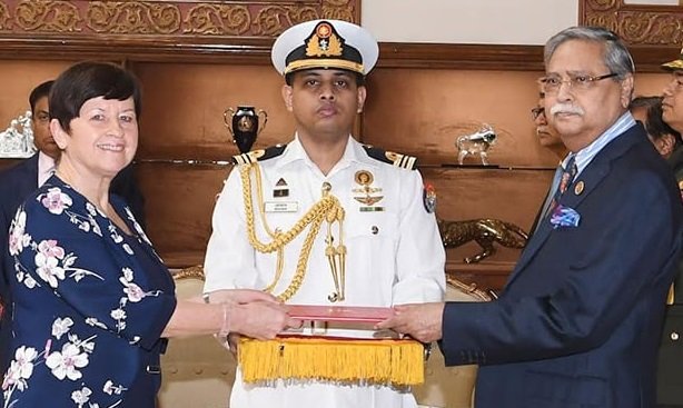 বাংলাদেশ বিশ্বের সব দেশের সঙ্গে সম্পর্ক উন্নয়নকে গুরুত্ব দেয়: রাষ্ট্রপতি