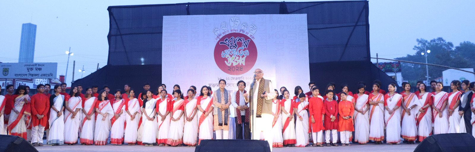 একুশের সাংস্কৃতিক উৎসব দেখে মুগ্ধ দর্শকরা