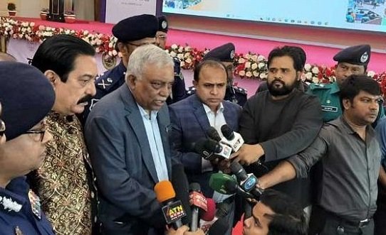 মিয়ানমারের কাউকে বাংলাদেশে প্রবেশ করতে দেওয়া হবে না: স্বরাষ্ট্রমন্ত্রী