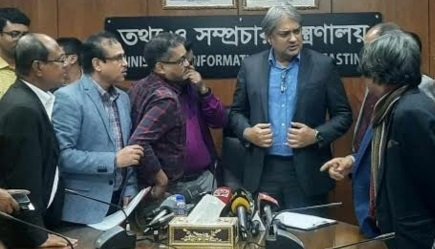 কে সাংবাদিক হবেন এর জন্য নীতিমালা প্রয়োজন : তথ্য প্রতিমন্ত্রী