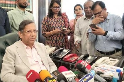 তারা আগের মতোই খালেদা জিয়ার স্থায়ী মুক্তি চেয়েছেন: আইনমন্ত্রী