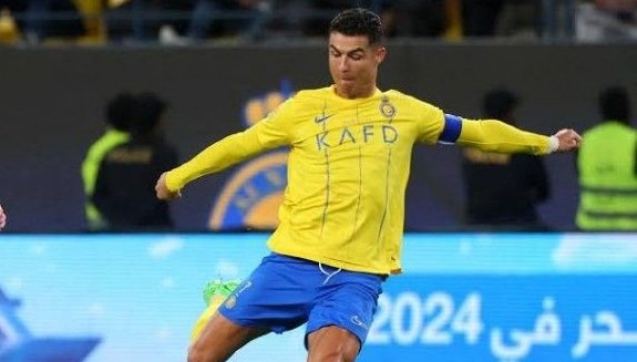 রোনালদোর হ্যাটট্রিকে তাইয়েকে ৫-১ গোলের হারিয়েছে আল নাসর