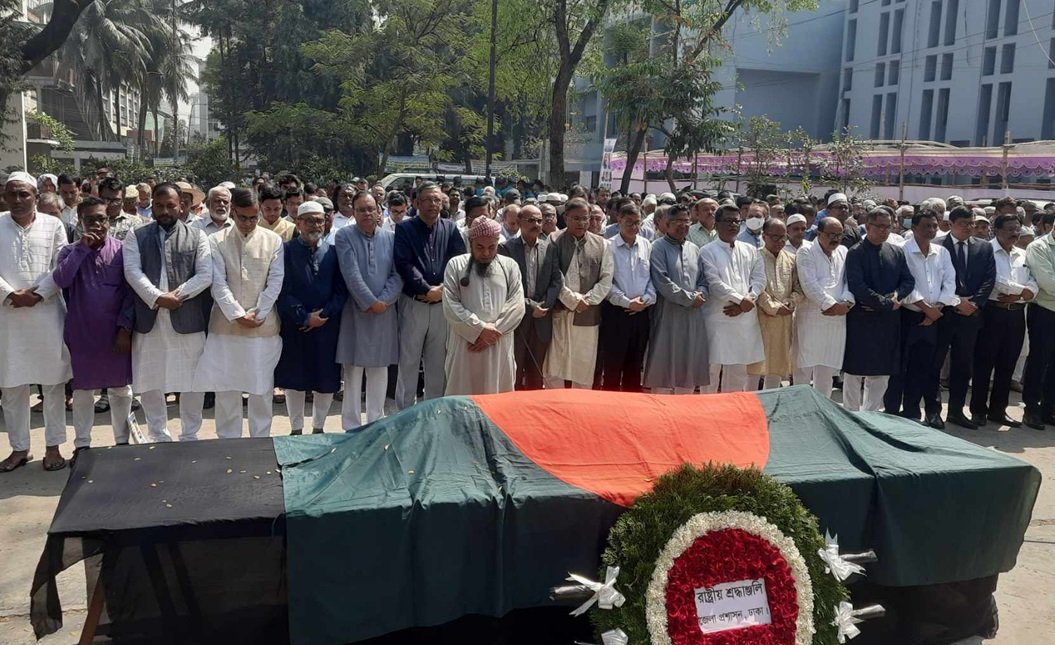 প্রধানমন্ত্রীর প্রেস সচিব ইহসানুল করিমের জানাজা অনুষ্ঠিত