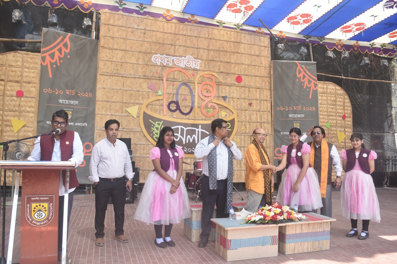 শিল্পকলায় চলছে প্রথম ‘জাতীয় মিষ্টি মেলা’