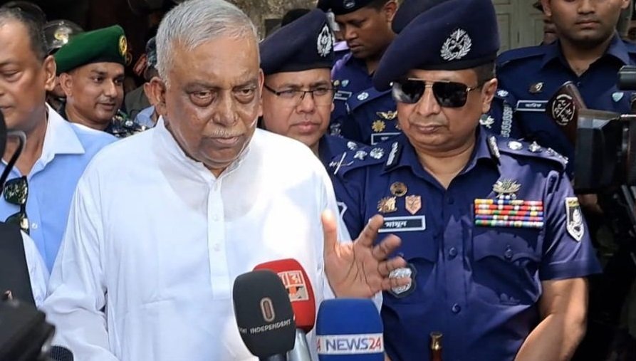আমরা এ ব্যাপারে কঠোর অবস্থানে যাব: স্বরাষ্ট্রমন্ত্রী