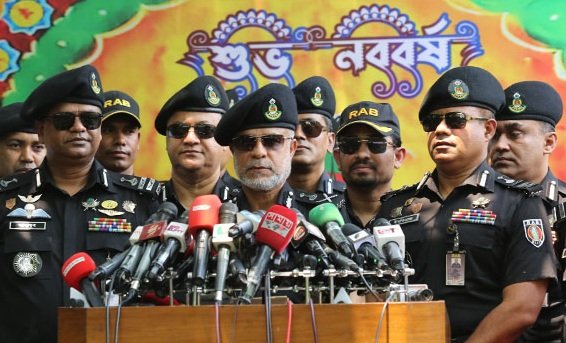 র্যাবসহ সকল আইনশৃঙ্খলা বাহিনী সারাদেশে সর্বদা সজাগ রয়েছে: ডিজি র্যাব