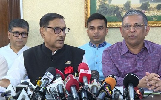 বিএনপি যদি অগ্নিসন্ত্রাস করে তাহলে আমরা মোকাবিলা করব: সেতুমন্ত্রী