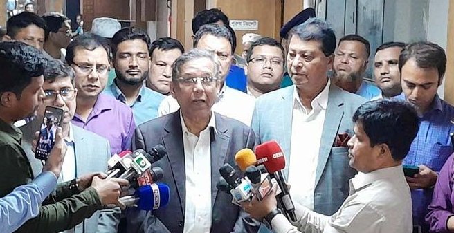 আন্তর্জাতিক মানসম্পন্ন করতে শ্রম আইন সংশোধন হবে: আইনমন্ত্রী