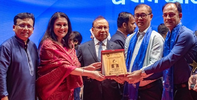 একজন উদ্যোক্তা দশজনকে স্বাবলম্বী হওয়ার সুযোগ করে দেন: স্থানীয় সরকার মন্ত্রী
