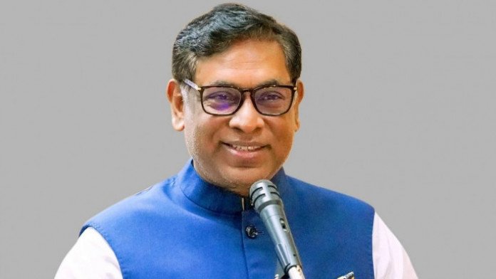প্রধানমন্ত্রী গ্রামাঞ্চলে নিরবচ্ছিন্ন বিদ্যুতের ব্যবস্থা করতে বলেছেন: বিদ্যুৎ প্রতিমন্ত্রী