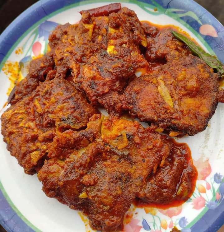 রান্না: রুই মাছের ভাজা চর্চরি