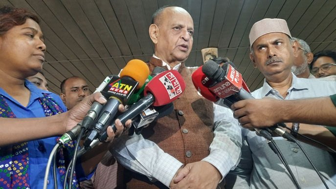 স্বাস্থ্য অধিদপ্তরের সার্ভের পর জানা যাবে অ্যাস্ট্রোজেনেকার টিকার পার্শ্বপ্রতিক্রিয়ার বিষয়টি: স্বাস্থ্যমন্ত্রী