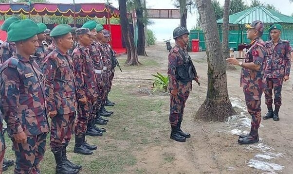 বাংলাদেশ-মিয়ানমার সীমান্ত পরিস্থিতি পর্যবেক্ষণ করলেন বিজিবি মাহাপরিচালক