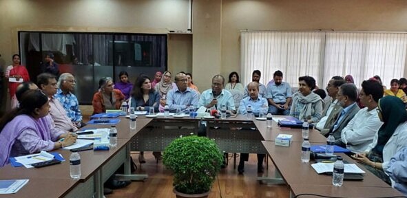 তামাক নিয়ন্ত্রণ আইন সংশোধন করা প্রয়োজন: ডা. আব্দুল্লাহ