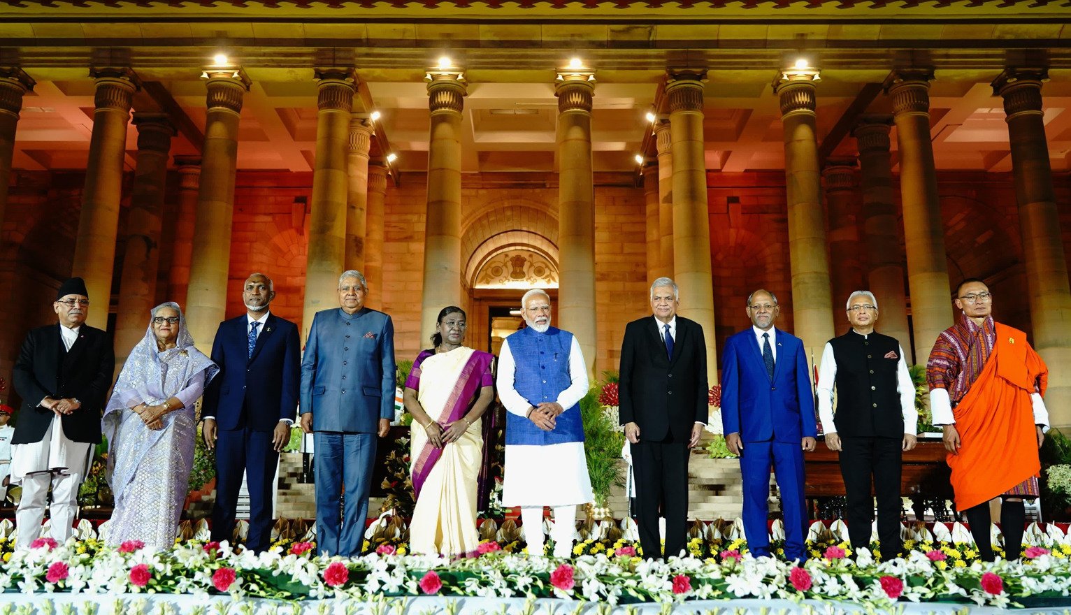 শেখ হাসিনার সঙ্গে নরেন্দ্র মোদীর শুভেচ্ছা বিনিময়