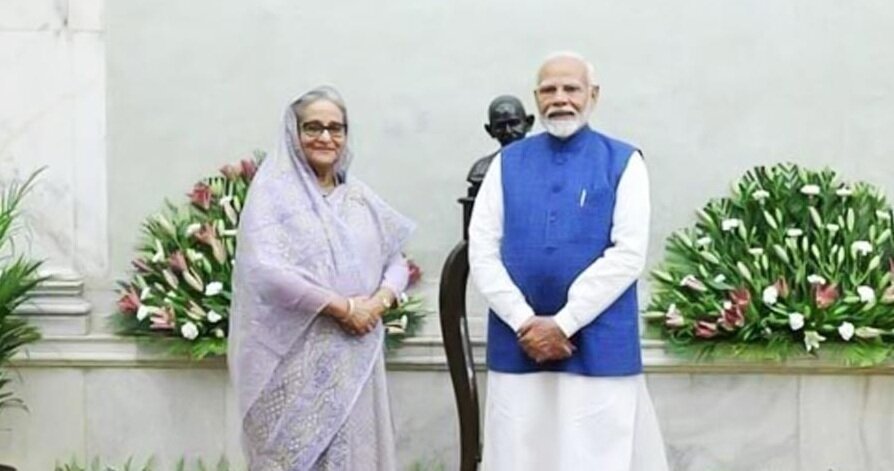 শেখ হাসিনা ভারতের প্রধানমন্ত্রীকে বাংলাদেশ সফরের আমন্ত্রণ জানিয়েছেন