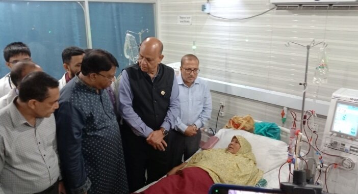 দিনাজপুরে সব ধরনের চিকিৎসার ব্যবস্থা করা হবে: স্বাস্থ্যমন্ত্রী