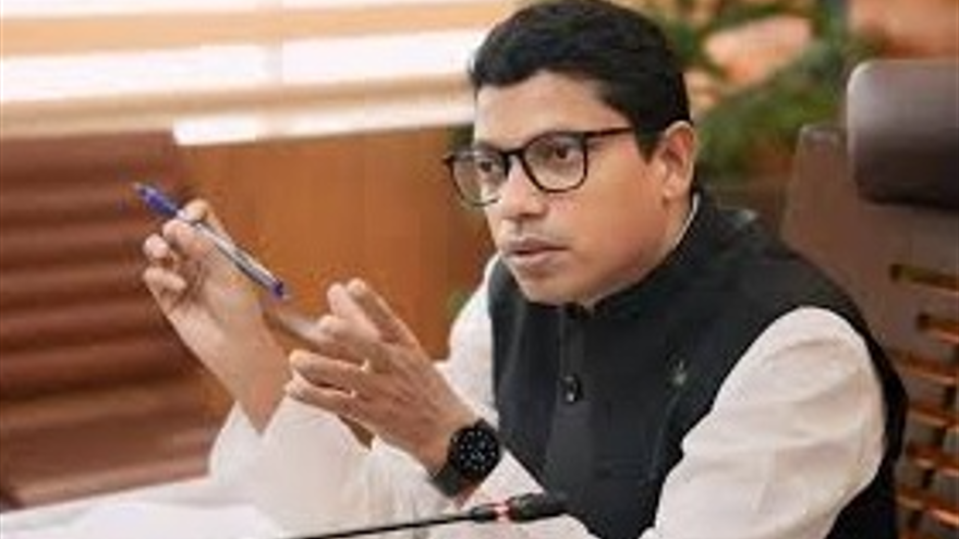 বাসা-বাড়িতে আজকে রাত থেকে পরীক্ষামূলকভাবে ব্রডব্যান্ড চালু হবে: তথ্যপ্রযুক্তি প্রতিমন্ত্রী