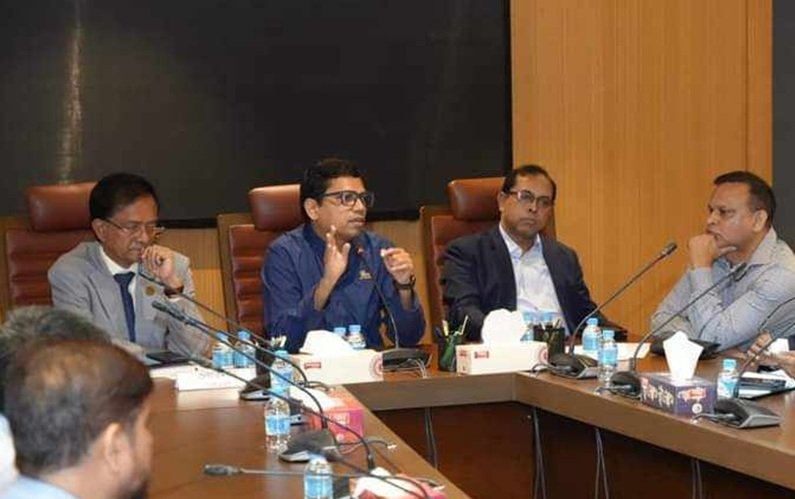 আজ বিকেল থেকে চালু হচ্ছে মোবাইল ইন্টারনেট
