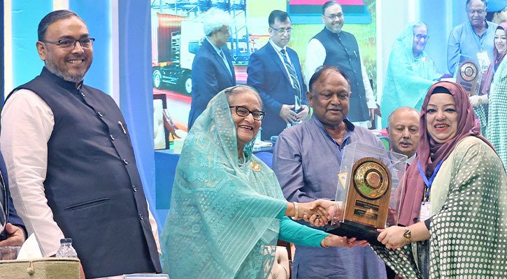 আমাদের দেশের অর্থনীতি এখন যথেষ্ট শক্তিশালী: প্রধানমন্ত্রী