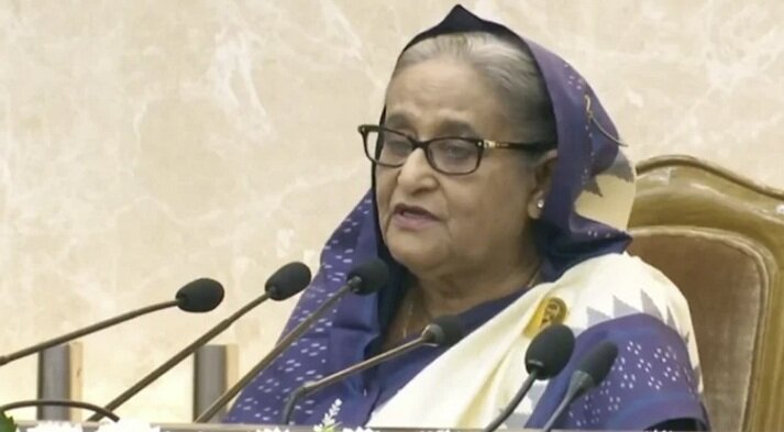 মুক্তিযোদ্ধাদের সব সময় সর্বোচ্চ সম্মান দিতে হবে: প্রধানমন্ত্রী