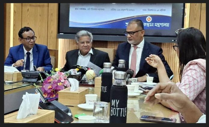 ৭ থেকে ১০ দিনের মধ্যে তেলের সরবরাহ স্বাভাবিক হবে বাণিজ্য উপদেষ্টা - অর্থনীতি - ১২ ফেব্রুয়ারি ২০২৫ (ফাইল ছবি)